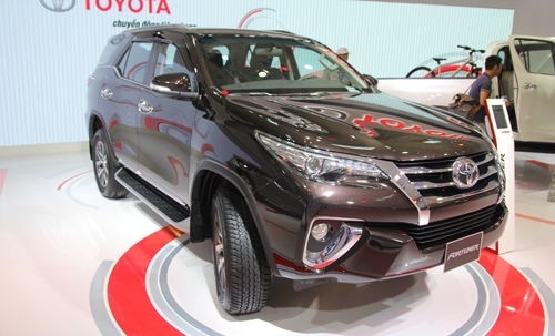 toyota-fortuner-the-he-moi-ra-mat-viet-nam-1