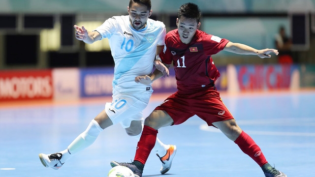Futsal Việt Nam năm 2016 sẽ được trao danh hiệu bóng vàng, bóng bạc và bóng đồng?