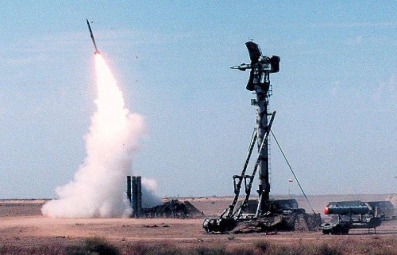 Ly do “soc” viec Nga dua ten lua S-300V4 toi Syria