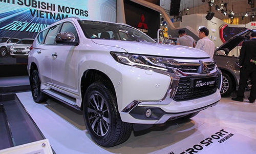 chi-tiet-mitsubishi-pajero-sport-premium-tai-vms-2016