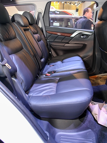 chi-tiet-noi-that-mitsubishi-pajero-sport-premium-tai-vms-2016-7