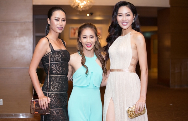 tran-thanh-hari-won-quan-quyt-trong-su-kien-8