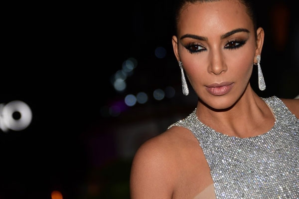 bo-suu-tap-nu-trang-hang-trieu-do-cua-kim-kardashian-4