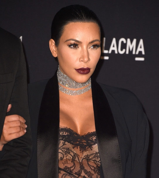 bo-suu-tap-nu-trang-hang-trieu-do-cua-kim-kardashian-7