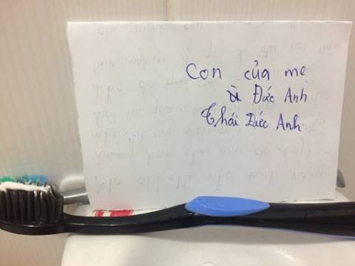 Cậu nhóc gửi thư xin lỗi mẹ vì 'không biết quý trọng đồng tiền' đốn tim dân mạng - 1