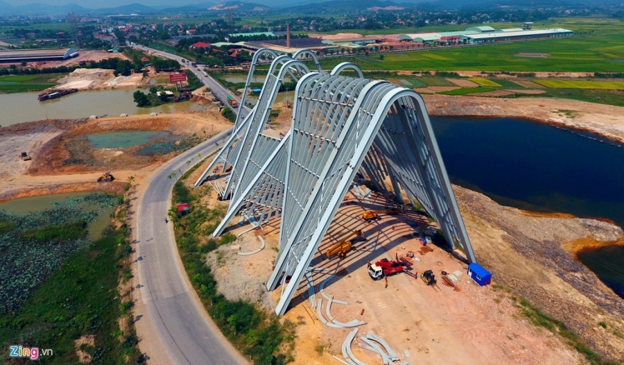 Cong chao Quang Ninh hoanh trang nhat Viet Nam hinh anh 2