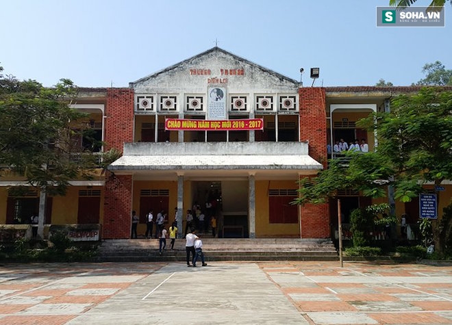 Hy hữu: Cô giáo Văn đứng lớp dạy Sinh, thầy Thể dục dạy Hoá học - Ảnh 1.