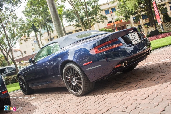 Aston Martin DB9 Volante ra bien trang tai Sai Gon hinh anh 6
