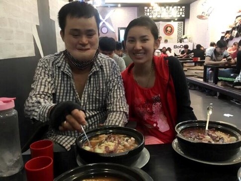 Chuyện tình cảm động của 'Hòa bỏng' và bạn đời xinh đẹp - ảnh 4