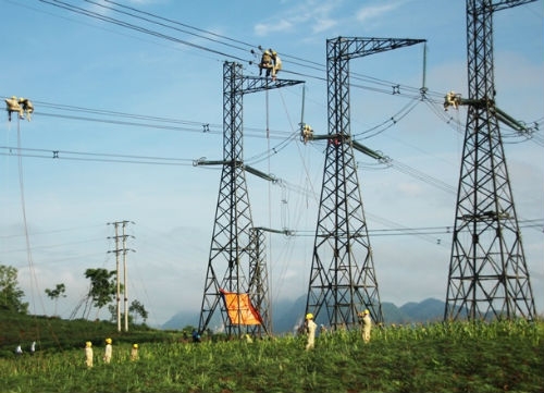 dung-viec-xay-dung-dai-vinh-danh-truyen-tai-dien-500-kv-bac-nam