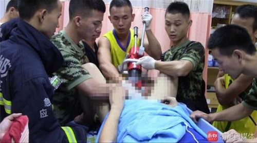 nguoi dan ong khon kho vi 'cua quy' dinh chat vao 2 cuc nam cham cuc manh - 2