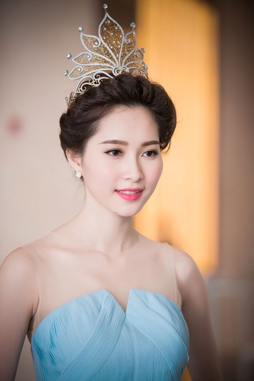 hoa hậu Thu Thảo, thần tiên tỷ tỷ, hoa hậu việt nam 2012,