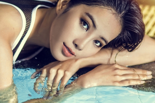 Hiện Nam Em trên đường về lại thủ đô Manila để hội ngộ với 80 người đẹp còn lại.
