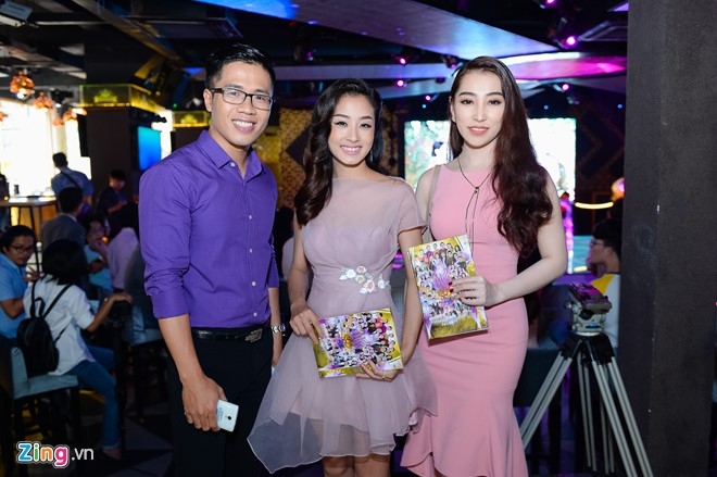 Ha Ho noi bat voi cay hang hieu trong su kien hinh anh 9