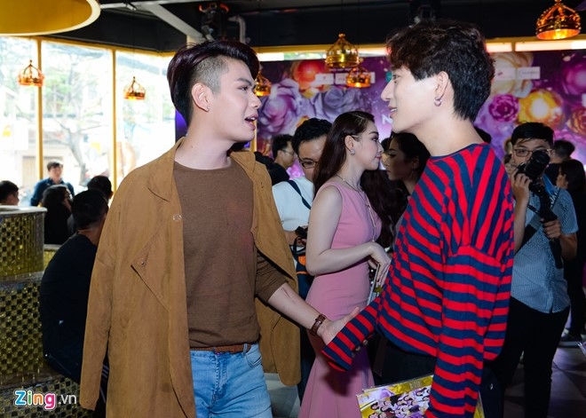Ha Ho noi bat voi cay hang hieu trong su kien hinh anh 10
