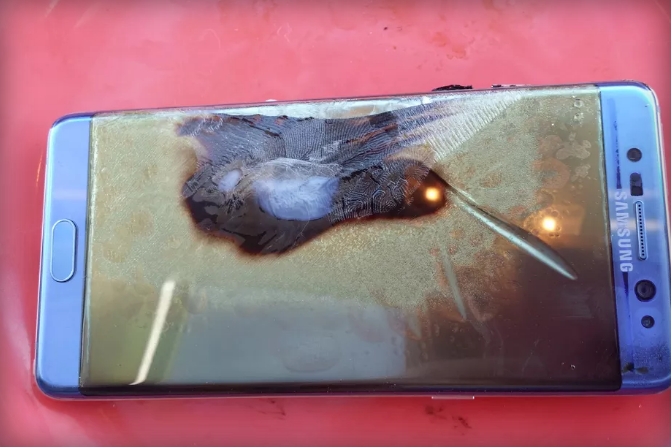 Galaxy Note 7 cháy, bị 2 nhà mạng Mỹ ngừng bán