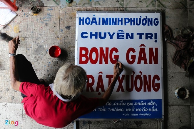 Nguoi ve quang cao kieu co con sot lai o Sai Gon hinh anh 8