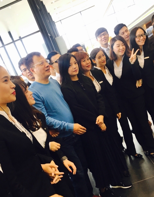 trieu-vy-say-sua-tam-chuyen-voi-chong-dai-gia-6