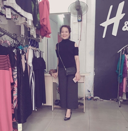  Chị Nhung hiện làm việc tại một cửa hàng thời trang tại Hải Phòng. 