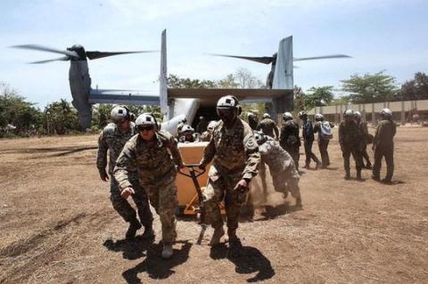 Philippines bat ngo nhuong bo Scarborough voi Trung Quoc?