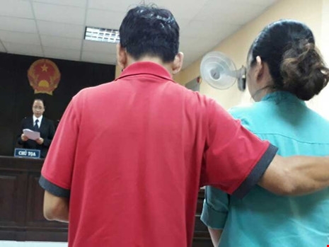 Bồi thường 122 triệu vụ bé trai tử vong trong hồ bơi - ảnh 1