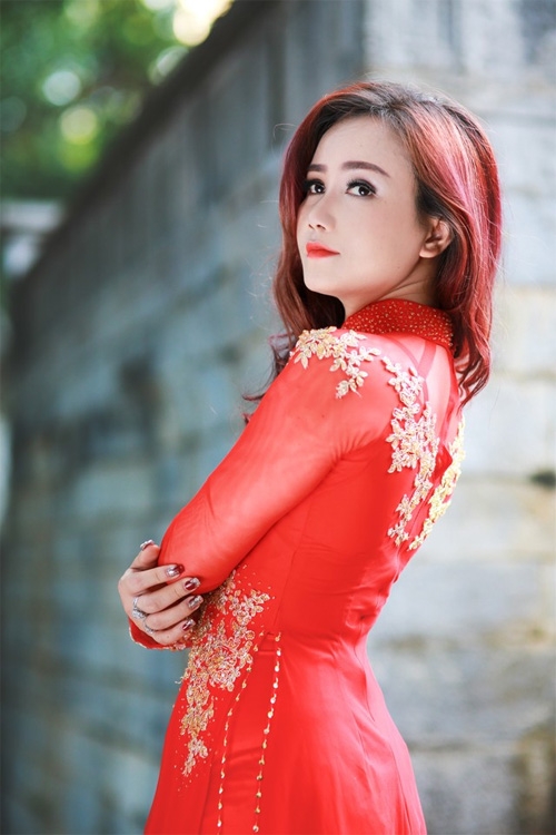 kho tin ve tre dep cua my nu lay nhieu chong nhat showbiz mien bac hinh anh 8