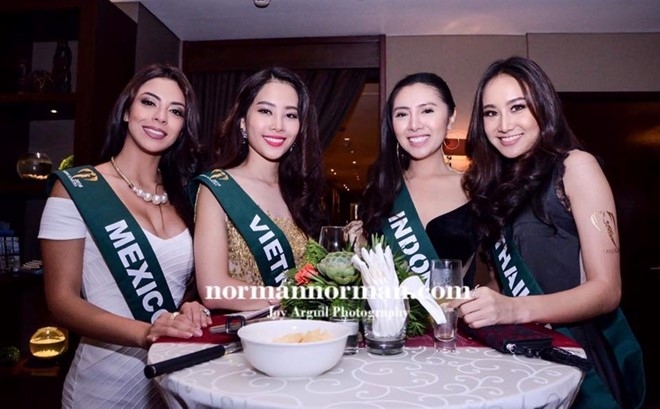 Nam Em dien lai vay cua Pham Huong du tiec o Miss Earth hinh anh 4
