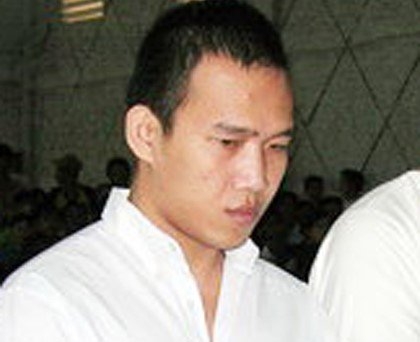  Khanh tại phiên tòa xét xử lưu động ở huyện Long Phú (Sóc Trăng) tháng 2.2013. Ảnh: Zing