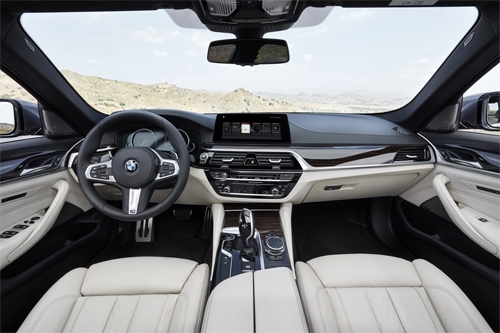 bmw-serie-5-the-he-moi-3