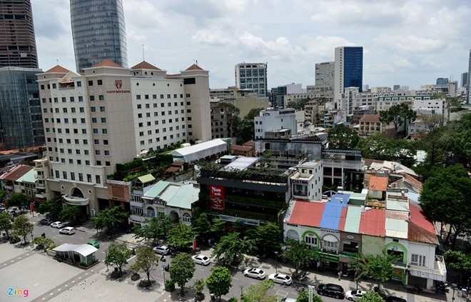 Chan dung 'dai gia' so huu gan 1/3 dat vang Nguyen Hue hinh anh 2