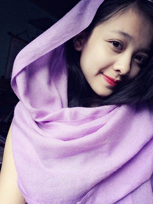 co gai cham dep hut hon voi vay cuoi lam tu giay an hinh anh 7