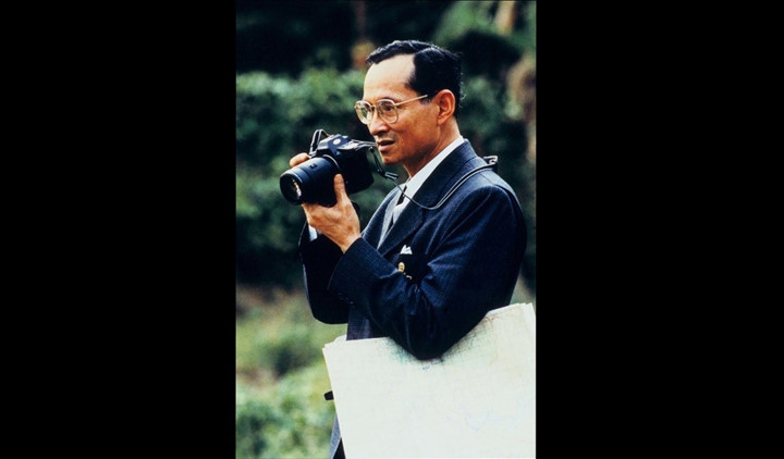 cuoc doi nha vua thai lan bhumibol adulyadej qua anh hinh 9