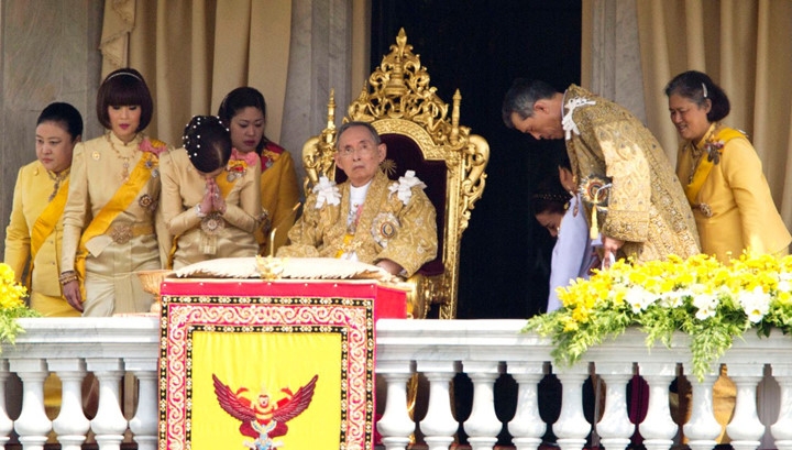 cuoc doi nha vua thai lan bhumibol adulyadej qua anh hinh 14