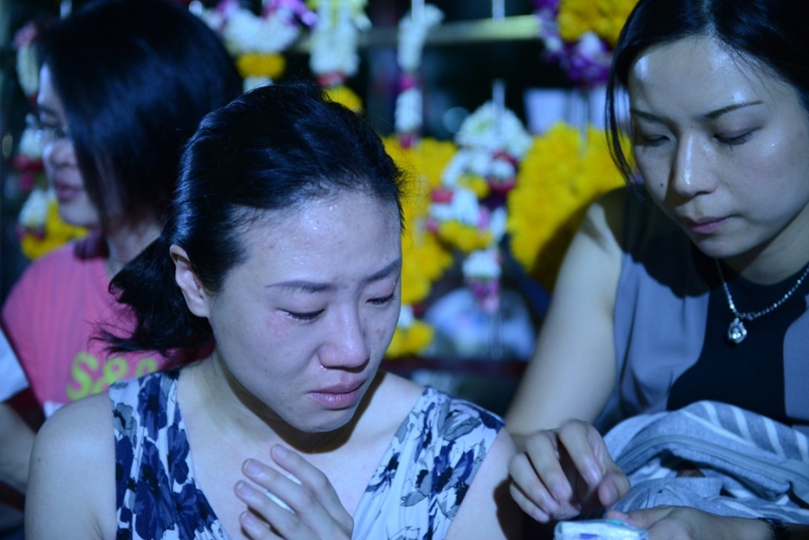 Dan Thai Lan va vat o benh vien cau nguyen cho vua hinh anh 11