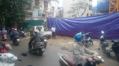 Hiện trường vụ sập giàn giáo chết người ở Hoàng Mai ảnh 8