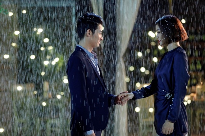 Huy Khanh hon Maya say dam trong 'Sai Gon, anh yeu em' hinh anh 4