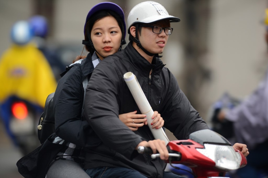 Nguoi Ha Noi trong gio lanh dau mua hinh anh 10