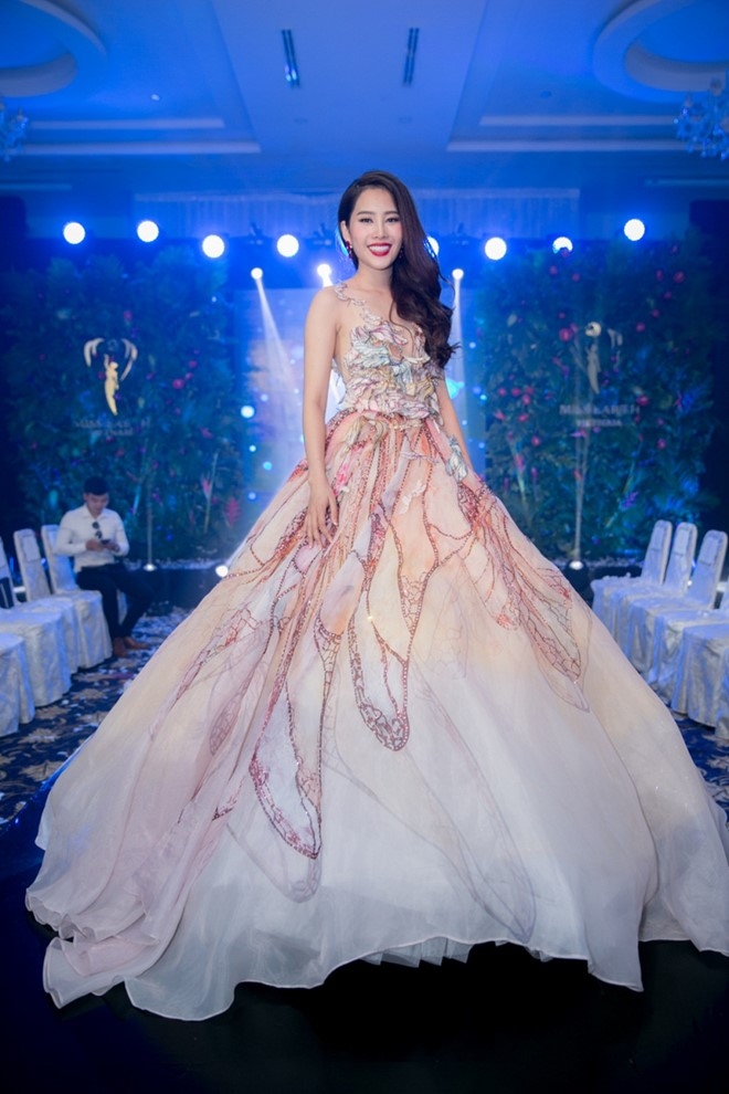 Nhung trang phuc Nam Em se dien tai Miss Earth 2016 hinh anh 5