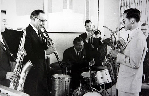 Bhumibol Adulyadej - trai tim, linh hon cua nguoi dan Thai hinh anh 4