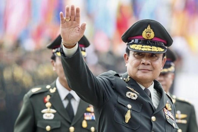 Quoc vuong uy quyen trong 'thoi dai cua dao chinh' hinh anh 2