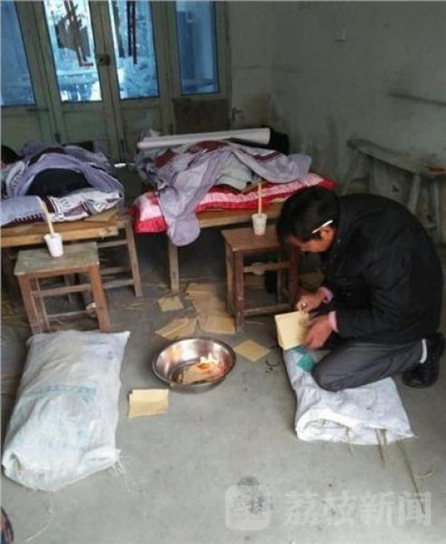 thuong tam: chong ung thu, vo mu cung nhau nhay lau tu tu - 4
