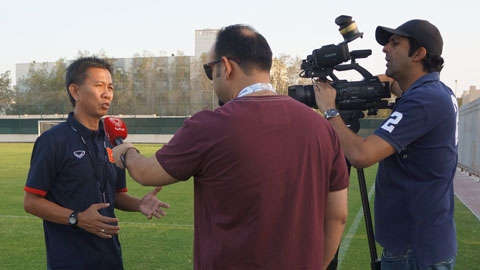 HLV Hoàng Anh Tuấn đánh giá U19 Việt Nam ngang cơ UAE