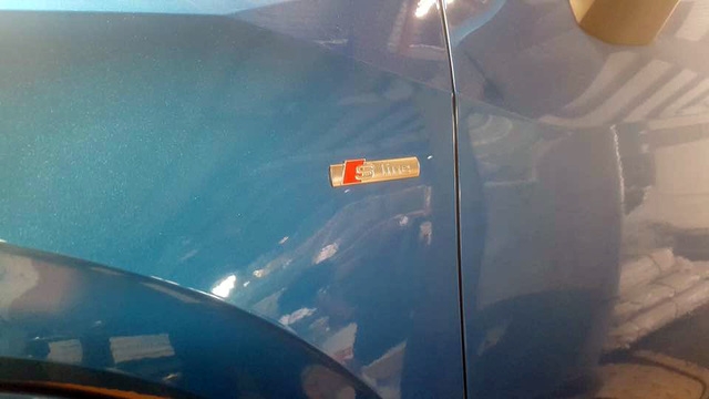  Chiếc xe Audi Q2 mới về Việt Nam còn được trang bị gói phụ kiện S-line. 