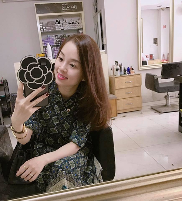 ly-kute-lien-tuc-khoe-anh-selfie-4