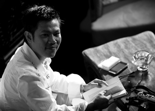 nhac-si-quoc-bao-chia-se-chuyen-lam-bo-don-than-15-nam