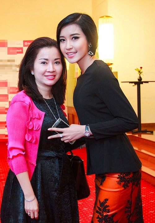 á hậu Huyền My, ê kip khủng của Huyền My, Huyền My