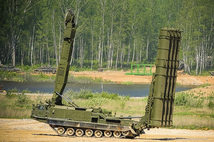 Tho Nhi Ky mua ten lua S-300VM Nga, My “chet soc“-Hinh-11