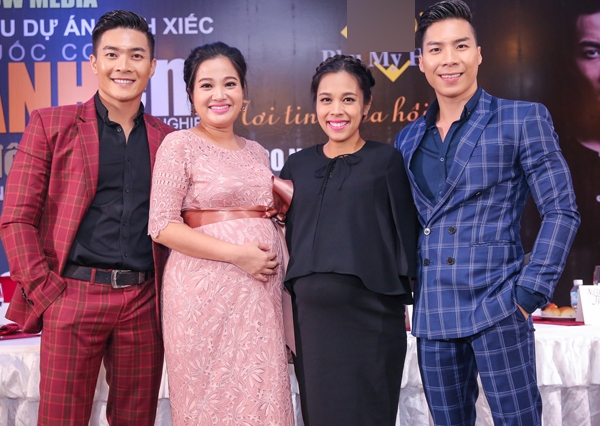 hong-phuong-be-bung-bau-hon-6-thang-du-hop-bao-4