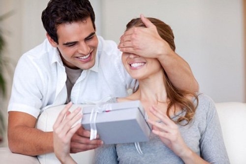 quà tặng 20/10, 20/10 tặng quà gì, phụ nữ, đàn ông, tặng quà, quà 20/10