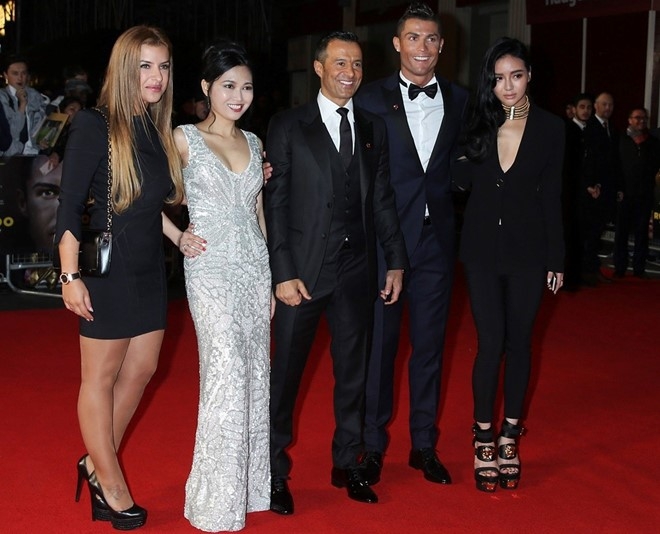 Ronaldo bo nhiem con gai ‘sieu co’ Mendes lam tro ly hinh anh 8